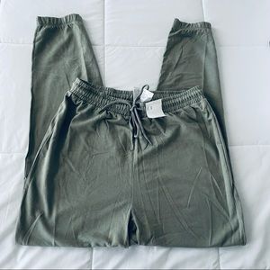 5/$20🌱 NWT H&M joggers size M